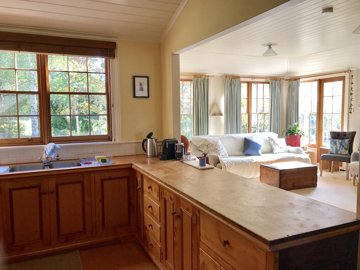 Robin Hoods Well Farm Stay Sassafras Exterior foto